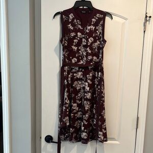 Simply Vera Vera Wang Burgundy and White Floral Midi Dress